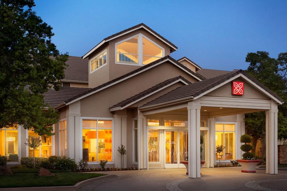 Hilton Garden Inn Roseville Εξωτερικό φωτογραφία