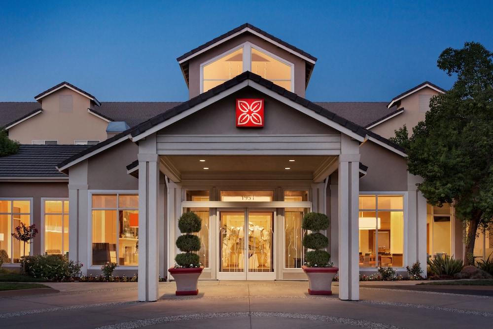 Hilton Garden Inn Roseville Εξωτερικό φωτογραφία