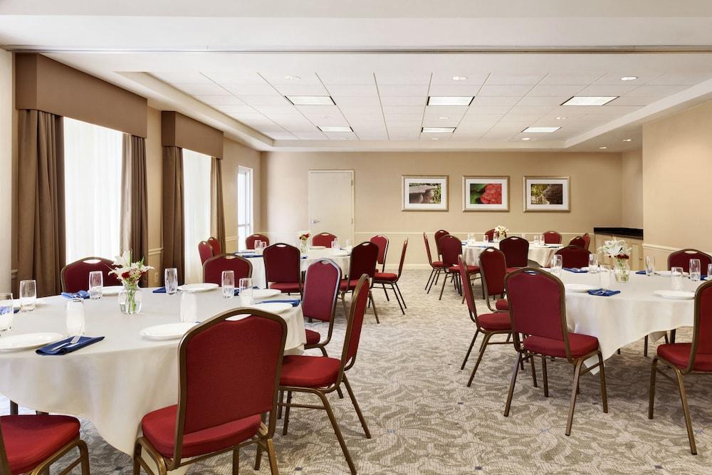 Hilton Garden Inn Roseville Εξωτερικό φωτογραφία